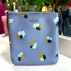 Coach Crossbody (Light Blue) 🤗